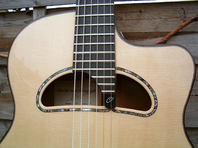 Custom soundhole 